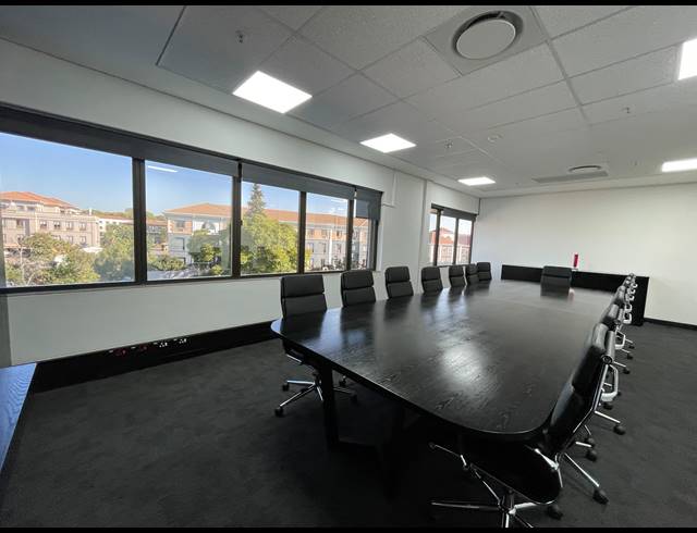 300.65M² OFFICE TO LET IN RIVONIA